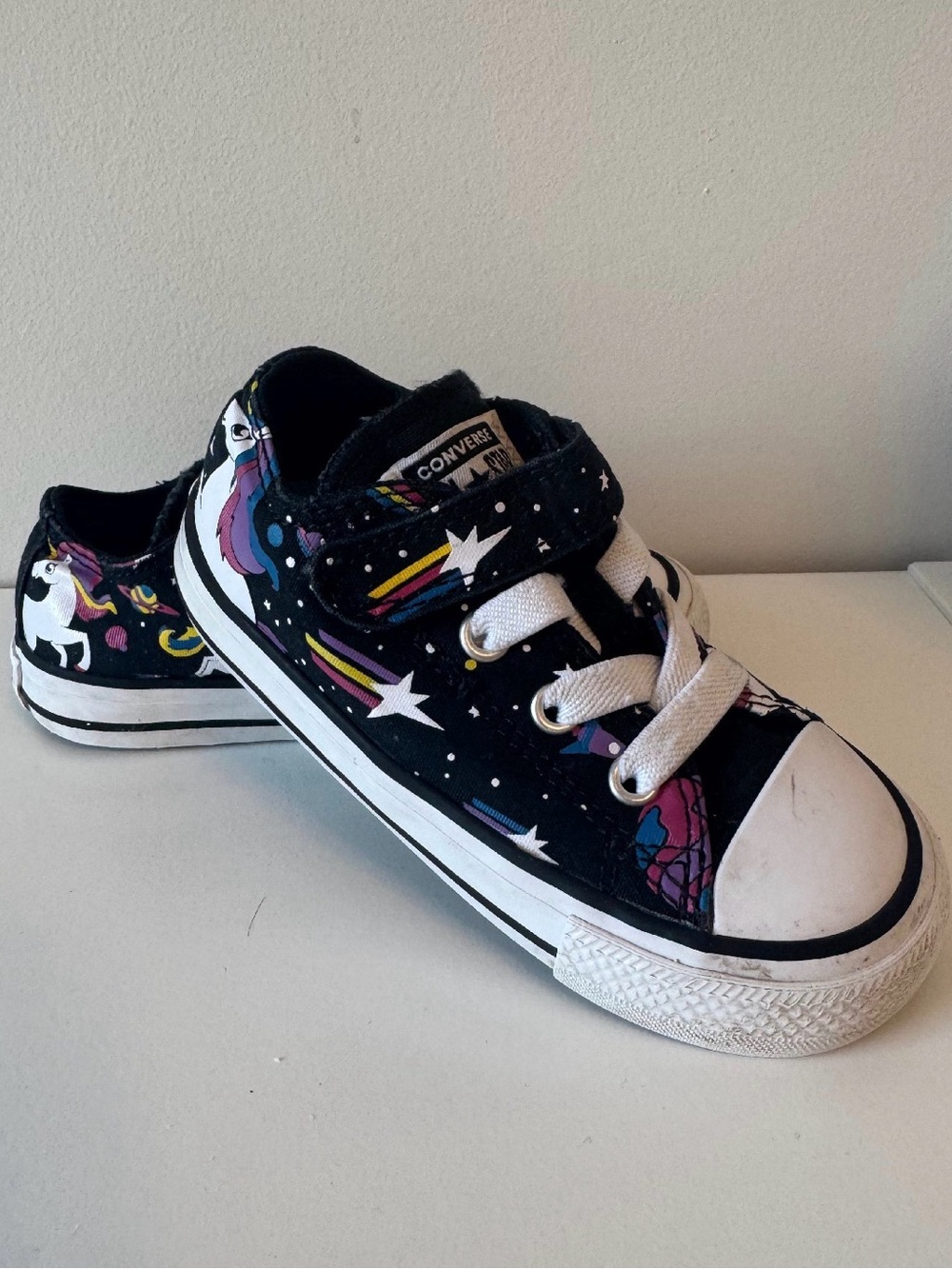 Converse Kids Black Unicorn & Stars Low-Top Sneakers Size 6